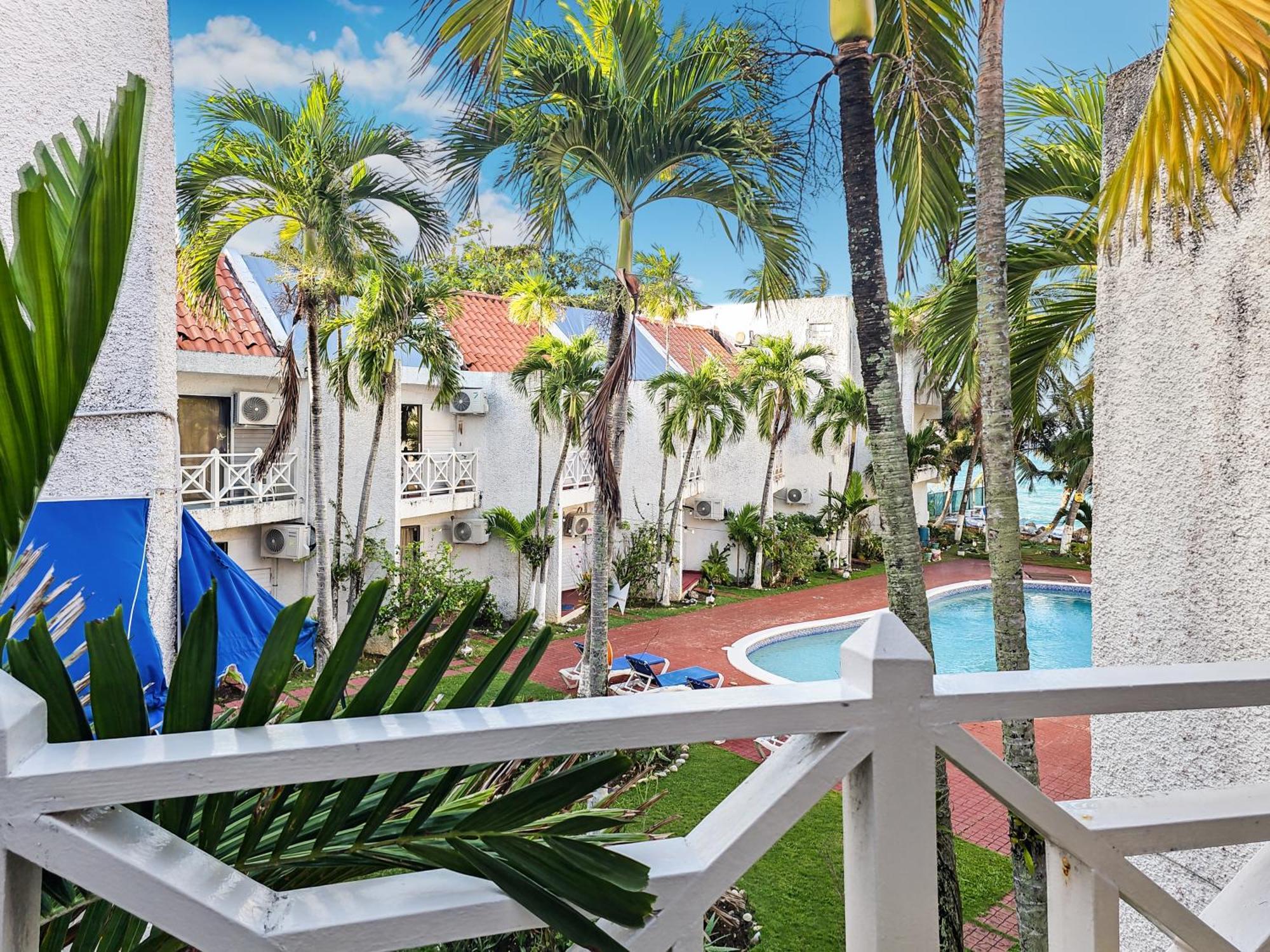 Chrisanns Paradise Suite By The Ocean - Apt#9 Ocho Ríos Exterior foto